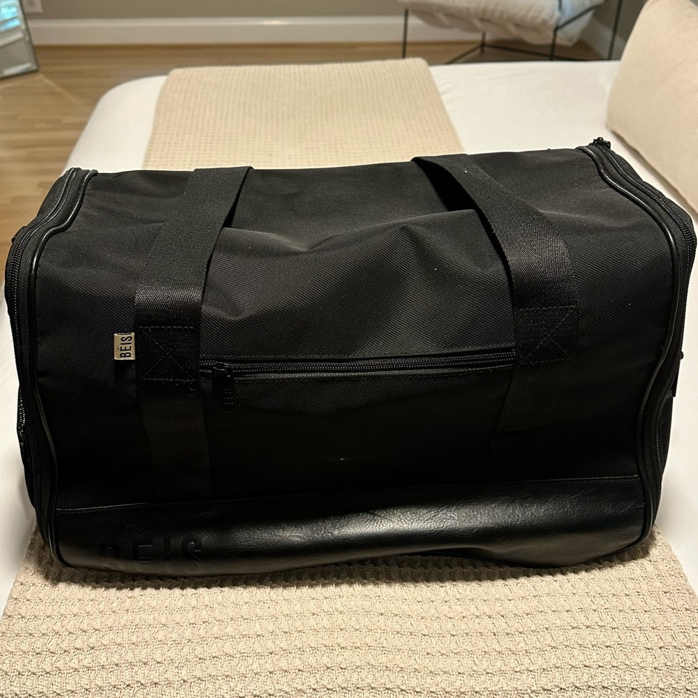 Beis Hanging Duffle Bag - Black